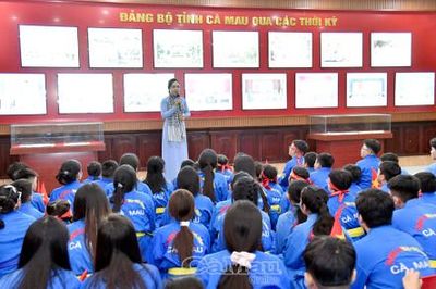 Hun đúc niềm tự hào lịch sử, văn hóa cho thế hệ trẻ