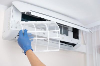 3 cách tự làm sạch điều hòa mà không cần gọi thợ