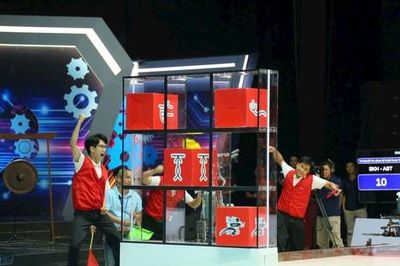 Đội LH-FOF - Trường Đại học Lạc Hồng vô địch Robocon Việt Nam 2026