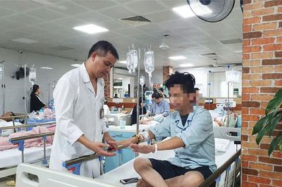 Bảo vệ thế hệ trẻ trước 'bẫy' nicotine công nghệ
