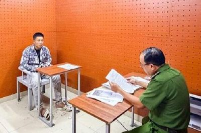 Khách đi xe ôm bất ngờ tấn công tài xế, cướp xe điện giữa đêm khuya