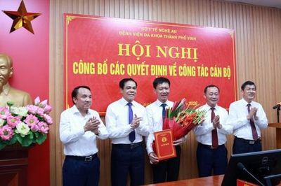 Bệnh viện Đa khoa TP Vinh có tân Giám đốc