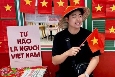 Chàng trai Hàn Quốc nói tiếng Việt như trai Sài Gòn, ở lại Việt Nam vì bạn gái