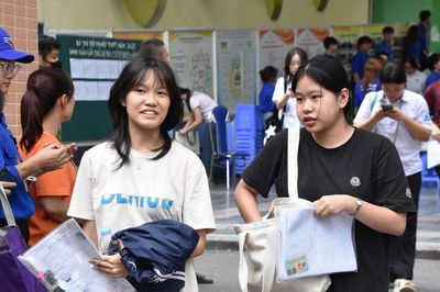 Học sinh đổi cách chọn môn thi tốt nghiệp THPT năm 2026