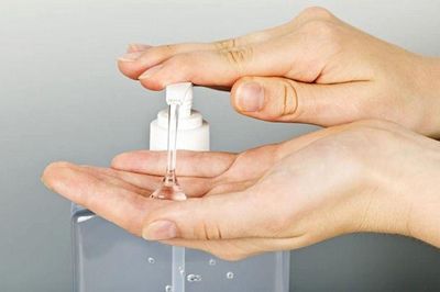 Thu hồi toàn quốc lô sữa tắm, nước rửa tay vi phạm