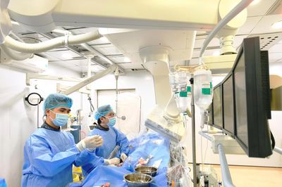 Cứu sống ca hiếm gặp tắc cùng lúc 2 nhánh mạch vành nguy kịch