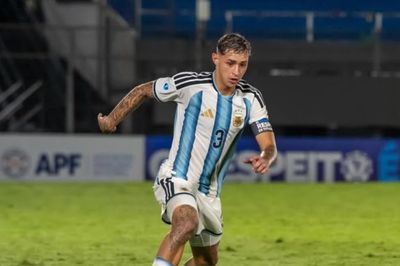 Cầu thủ vô danh sắp đi vào lịch sử tuyển Argentina