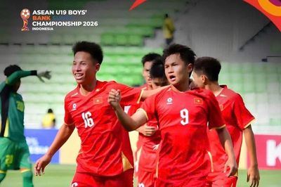 CĐV Đông Nam Á trầm trồ trước 'máy săn bàn' mới của U19 Việt Nam