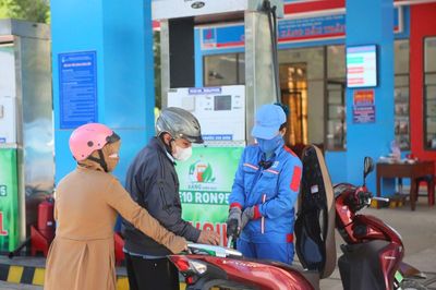 Quảng Ngãi ổn định thị trường sau khi tiên phong triển khai xăng E10