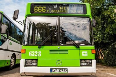 Ba Lan khôi phục tuyến xe buýt số 666 mang tên 'Highway to Hel'