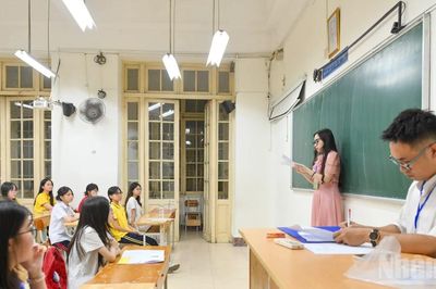 Công bố đề thi, đáp án chính thức các môn thi tuyển sinh vào lớp 10 năm học 2026-2027 của Hà Nội