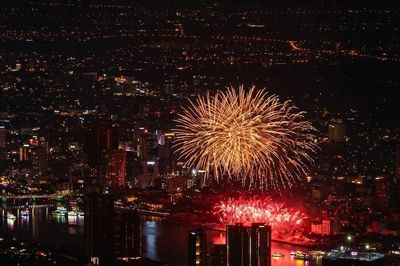 [Ảnh] Từ bên sông Hàn, chiêm ngưỡng trọn vẹn sắc màu DIFF 2026