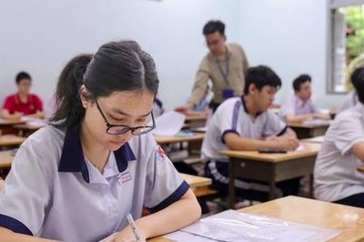 Thí sinh TP HCM thi lớp 10 môn toán, đón xem gợi ý giải đề