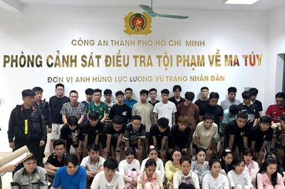 Hàng loạt đường dây bị triệt phá