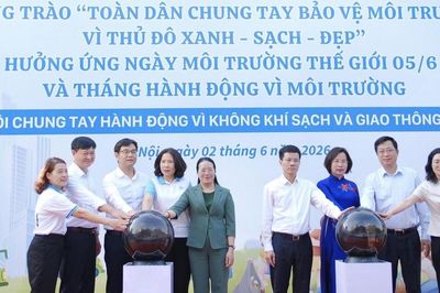 Phát huy vai trò phụ nữ trong phong trào toàn dân bảo vệ môi trường, vì Thủ đô xanh - sạch - đẹp