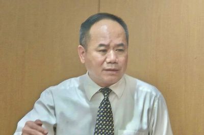 Trung tướng Nguyễn Thanh Tùng: Đề nghị thành phố đặt hàng doanh nghiệp sản xuất xe điện chở hàng
