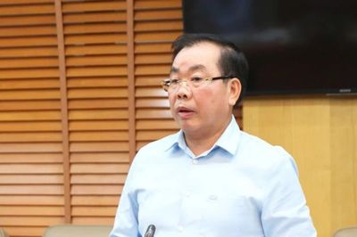 Giáo dục, phổ biến pháp luật mà vẫn tổ chức hội nghị, văn bản giấy thì khó đạt hiệu quả thực chất