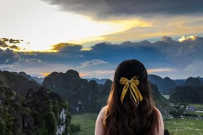 Ninh Bình lên tiếng về câu chuyện 'gặp hiện tượng lạ' của một nữ du khách