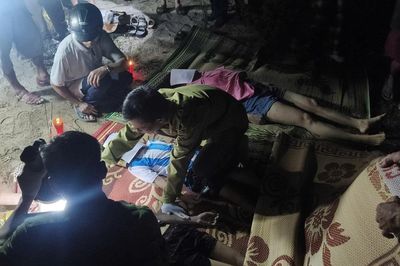 Lật thuyền trên sông Ngàn Phố, bốn người tử vong