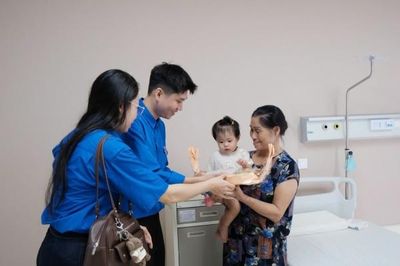 Đoàn Thanh niên PV Power lan tỏa yêu thương đến các bệnh nhi nhân Ngày Quốc tế Thiếu nhi