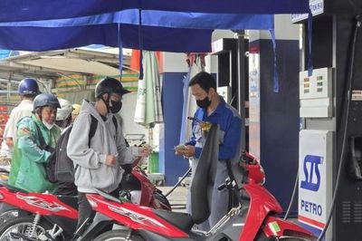 TP HCM đồng loạt bán xăng E10 từ ngày 1/6