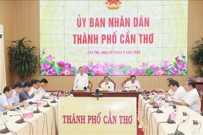 Huy động mọi nguồn lực để Cần Thơ đạt tăng trưởng hai con số