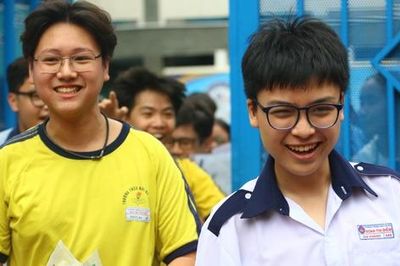 Đề Toán lớp 10 Tp.HCM 'dễ thở', nhiều thí sinh tự tin đạt 8 điểm trở lên