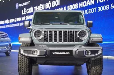 Chi tiết Jeep Wrangler 2026 vừa ra mắt tại Việt Nam, giá cao nhất 3,499 tỷ đồng