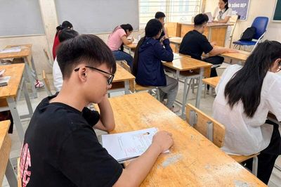 Hà Nội công bố đáp án chính thức các môn thi lớp 10 năm 2026