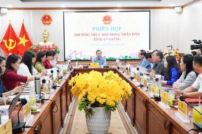 Thường trực HĐND tỉnh An Giang xem xét các đề xuất xây dựng nghị quyết
