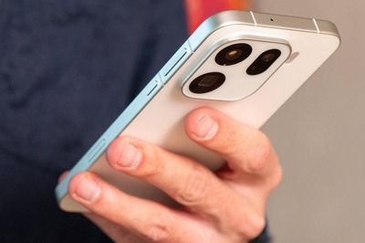 OPPO Find X10 Pro Max lộ thông số camera tiềm vọng 200MP và pin 7.000mAh