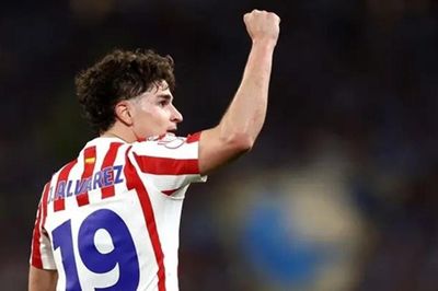 Barcelona chiêu mộ Anthony Gordon và tham vọng Julian Alvarez: Nghịch lý tài chính tại Camp Nou