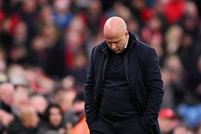 Liverpool sa thải Arne Slot: Khi những con số thống kê buộc FSG phải hành động