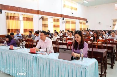 Khai giảng lớp trung cấp lý luận chính trị hệ không tập trung khóa 191