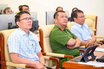Tăng cường theo dõi, đôn đốc, hướng dẫn cập nhật dữ liệu lên IOC Khánh Hòa