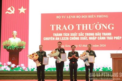 Trao thưởng thành tích xuất sắc chuyên án LS226