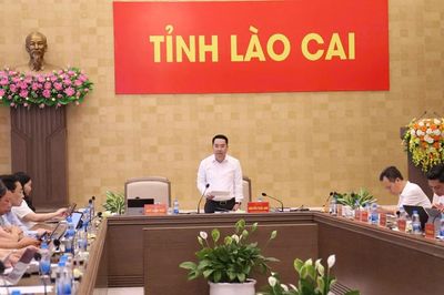 Chủ tịch UBND tỉnh: Quyết liệt hơn, sát việc hơn, hiệu quả hơn, tạo chuyển biến rõ nét trên từng lĩnh vực