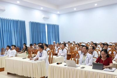 Bệnh viện Đa khoa Bình Thuận tiếp nhận chuyển giao nhiều kỹ thuật tiết niệu chuyên sâu