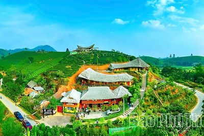 Giữ chân du khách từ 'gốc' văn hóa bản địa