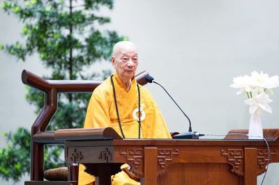 Đại lão Hòa thượng Thích Trí Quảng quang lâm khai thị Khóa huân tu ở Học viện Phật giáo VN tại TP.HCM