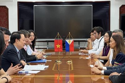 Việt Nam trao đổi kinh nghiệm về phát hành trái phiếu quốc tế của Philippines