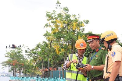 Công an Hà Nội thử nghiệm UAV giám sát an ninh trật tự tại phường Tây Hồ