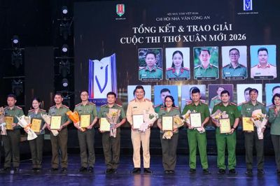 Kỳ 2: Thách thức trên không gian mạng