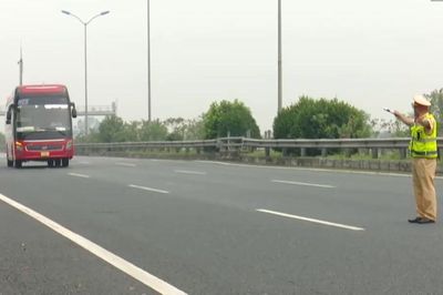 Hơn 2.500 trường hợp vi phạm nồng độ cồn bị xử lý trong một ngày