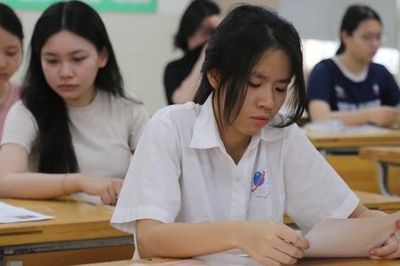 Gợi ý đáp án môn Toán thi lớp 10 Thành phố Hồ Chí Minh năm 2026