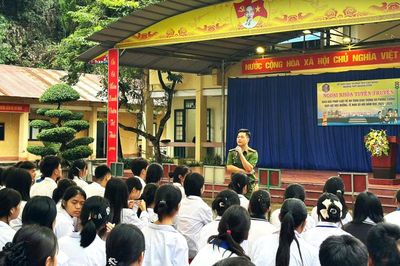Chung tay xây dựng môi trường không khói thuốc