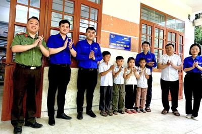 Chăm lo, bảo vệ và tạo môi trường phát triển an toàn, lành mạnh cho trẻ em