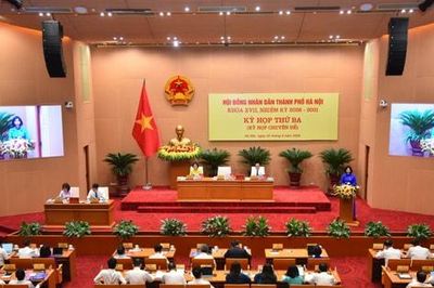 Khai mạc kỳ họp thứ ba, HĐND thành phố Hà Nội khóa XVII: Kịp thời triển khai thi hành Luật Thủ đô năm 2026