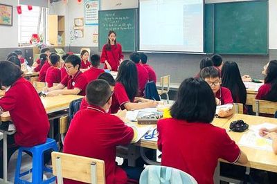 Giáo viên Hà Nội trước cơ hội nhận thu nhập tăng thêm