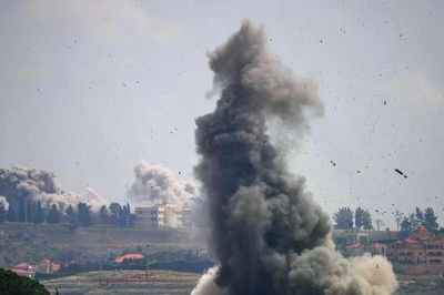 Israel và Lebanon 'vừa đàm vừa đánh'